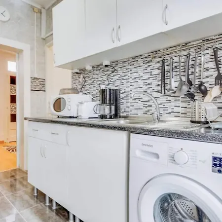 3 Bedroom In Baixa With River View *